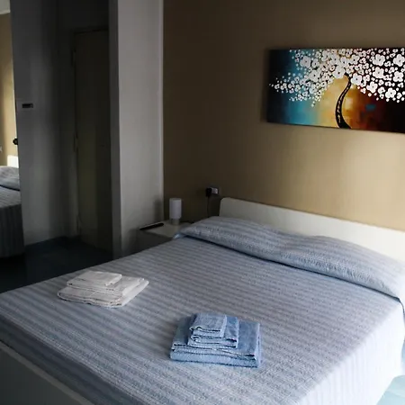 Bed & Breakfast Metro *