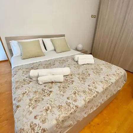 Casa Marisol * Naples