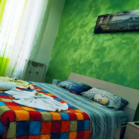 Promised Land Homestay szállás Nápoly