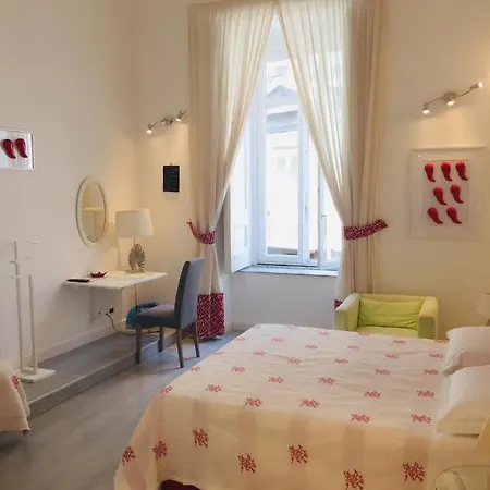 Neapolis Bellini Napels