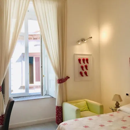 Bed & Breakfast Neapolis Bellini 2*