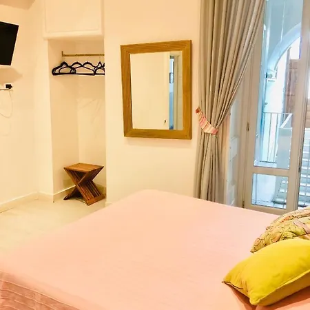 Neapolis Bellini Bed & Breakfast