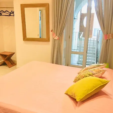 Neapolis Bellini Bed & Breakfast 2*