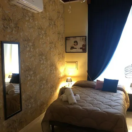 Aroma - Neapolitan 2*