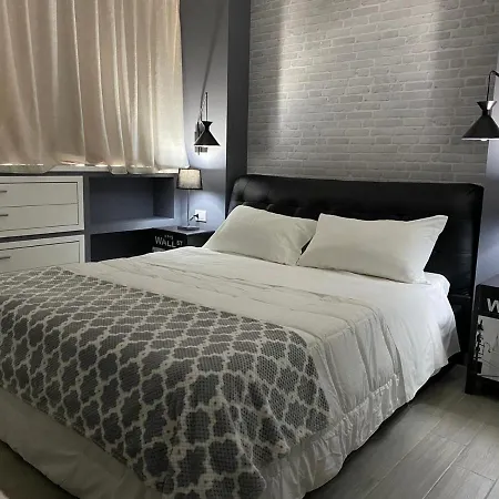 Couette-café 2b Fifteen Floor Naples
