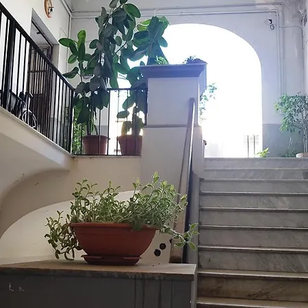 Metro Duomo לינה וארוחת בוקר