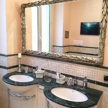 Bed & Breakfast Ottocento Napoletano Naples
