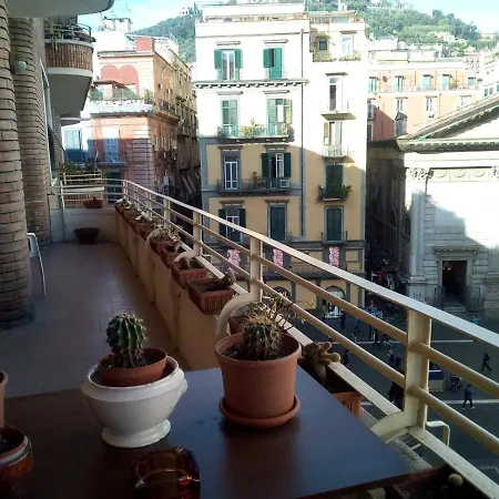 Gran Relais De Charme A.rosbenmar * Naples