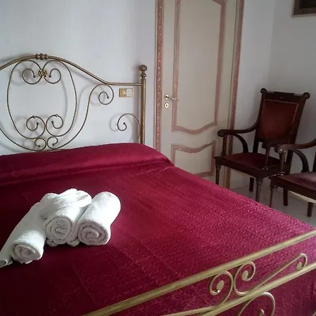Gran Relais De Charme A.rosbenmar Naples