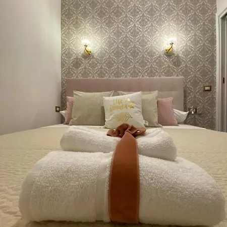 Bed & Breakfast Domus Leone Tre *