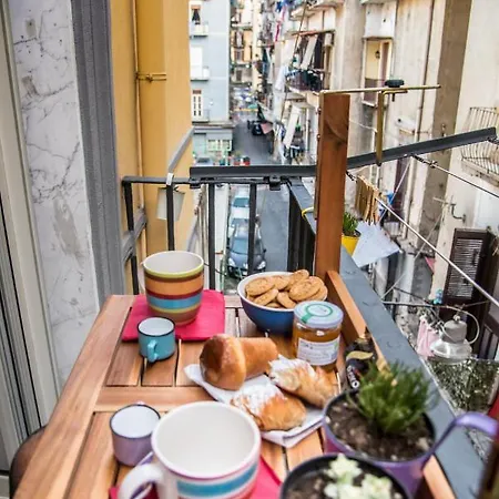 Bed & Breakfast Guest Art Napoli