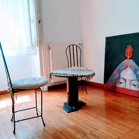 L'atelier Vedi Ai Tuoi Piedi לינה וארוחת בוקר