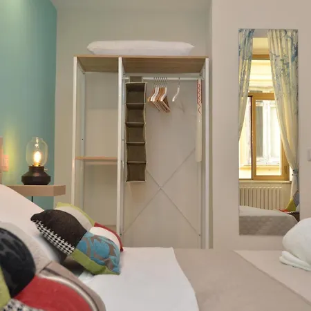 Casazeni * Napels