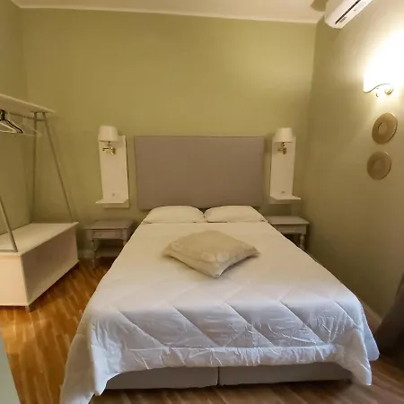 Alcapri Centro ナポリ