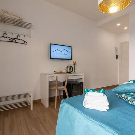 Bed and Breakfast Napolilive Νάπολη