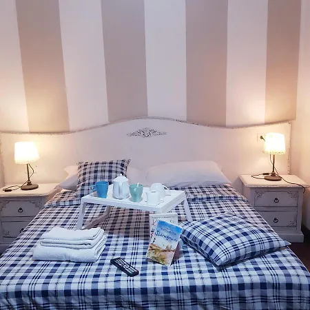 Room&jacuzzi Maison d'hôtes Naples