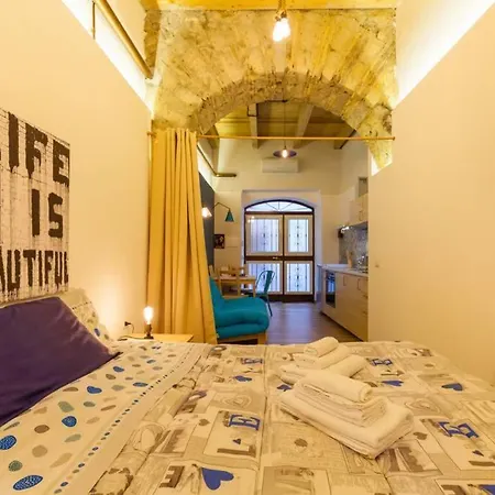 Limoncello Loft House,in The Heart Of Naples! Appartamento Napoli
