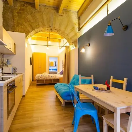 Limoncello Loft House,in The Heart Of Naples! Appartamento *