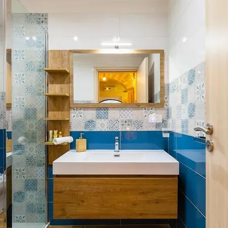 Limoncello Loft House,in The Heart Of Naples! *