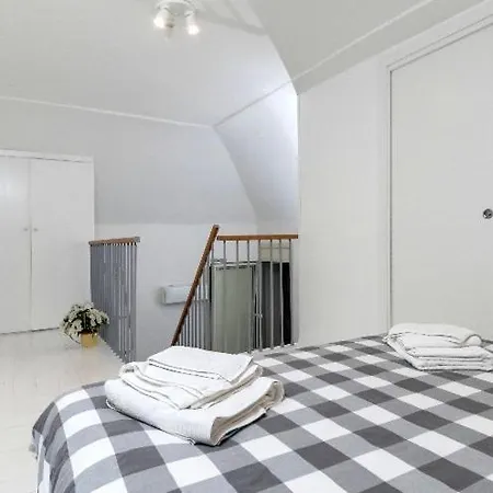 San Lorenzo House