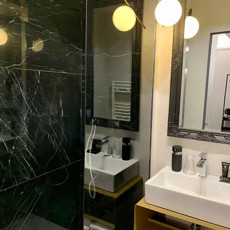 فندق مبيت وإفطار Toledo Boutique نابولي