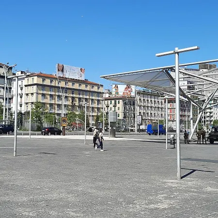 Napoli Central Alojamento de Acomodação e Pequeno-almoço Nápoles
