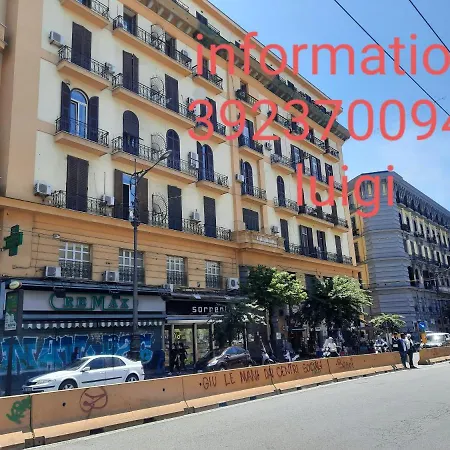 Napoli Central Alojamento de Acomodação e Pequeno-almoço *