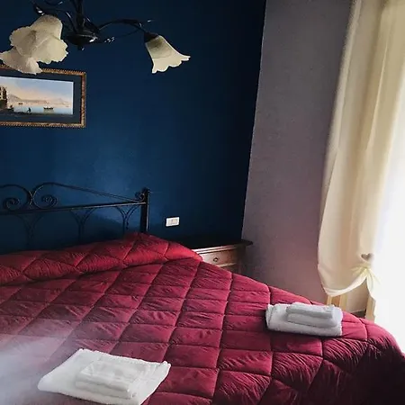 Dimora Cirillo Bed and breakfast Nápoles