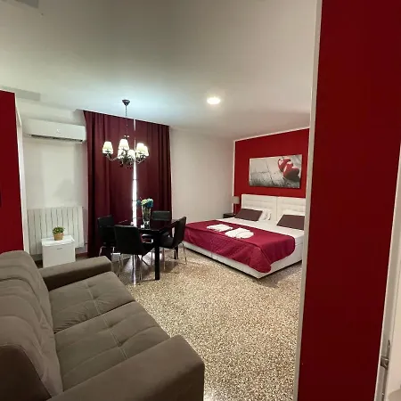 Napoli Central City Guest house
