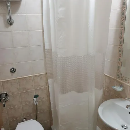 Milano Hotel 2*