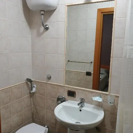 Hotel Milano 2*