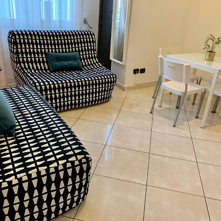 Casa de hóspedes Tuanis 2*