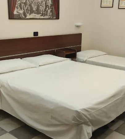 Luna Rossa Hotel