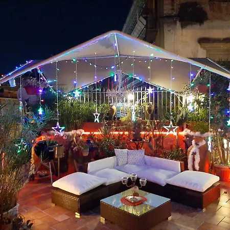 Oda ve Kahvaltı Le Stanze Di Mimi Napoli