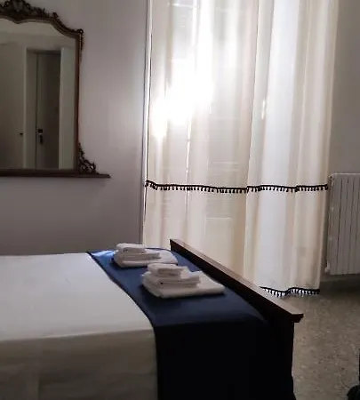 Nigna Naples