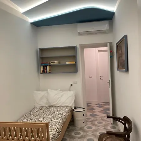Appartamento Casa Luciano Al San Carlo