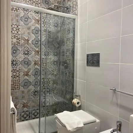 Bovio Square Xiv Konukevi Napoli