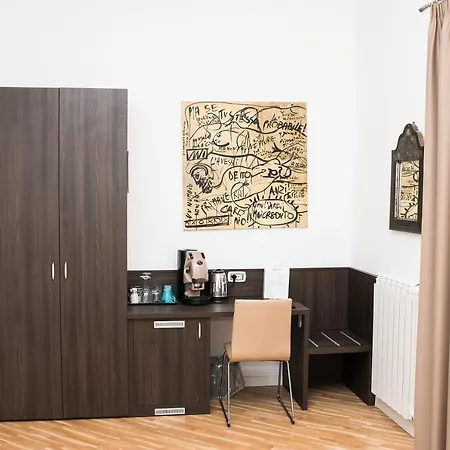 Barbaja In Street Toledo 205 Bed & Breakfast Napoli