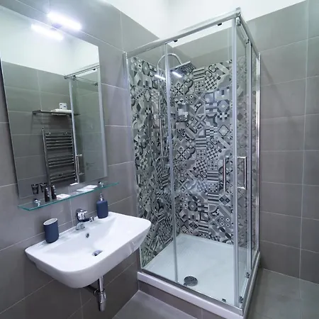 Πανσιόν Royal H Umberto I, Centro, By Clapa Group Νάπολη