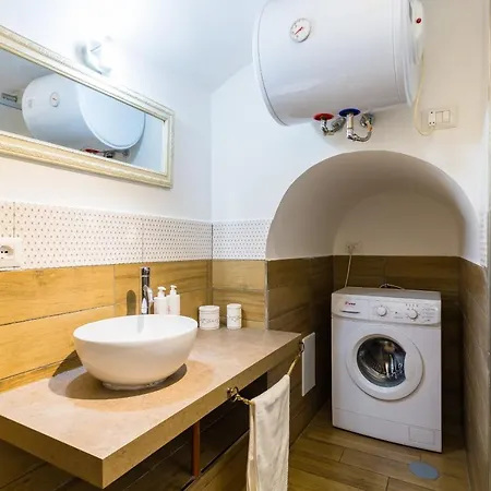 Apartment Porta Nolana By Wonderful Italy