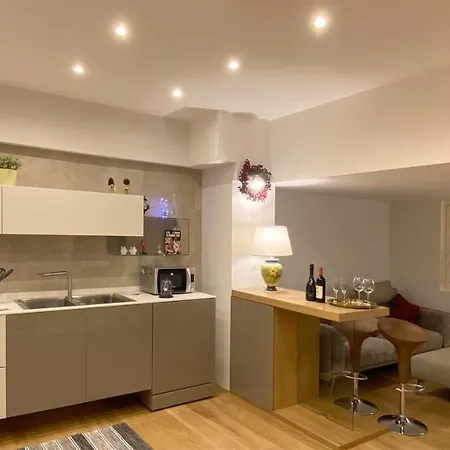 Palm's House *