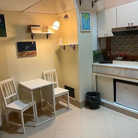 Apartment Virgil's *