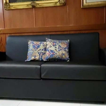 Centro Storico Maschio Angioino House Apartman