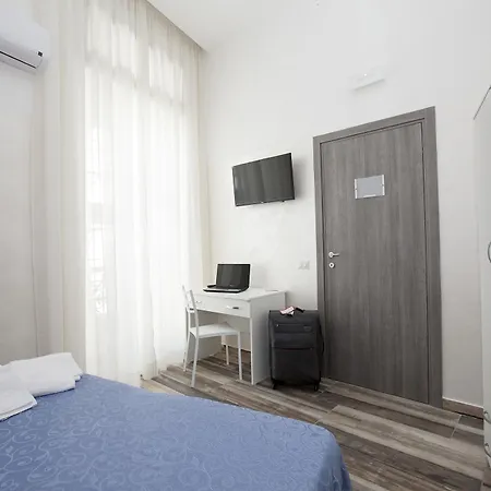 Orsa Maggiore 3* Naples
