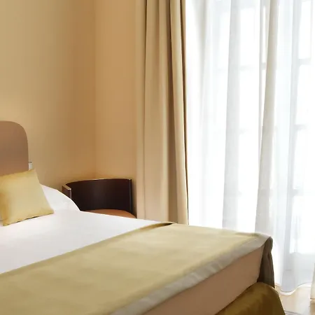 팔라조 에세드라 4*
