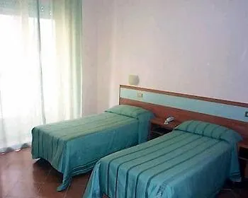 Napolit'amo Medina Hotel