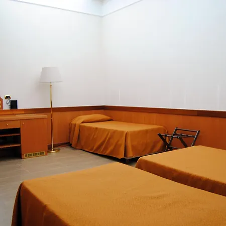Futura Centro Congressi Отель 4*