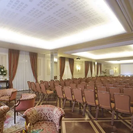 Palazzo Alabardieri מלון 4*