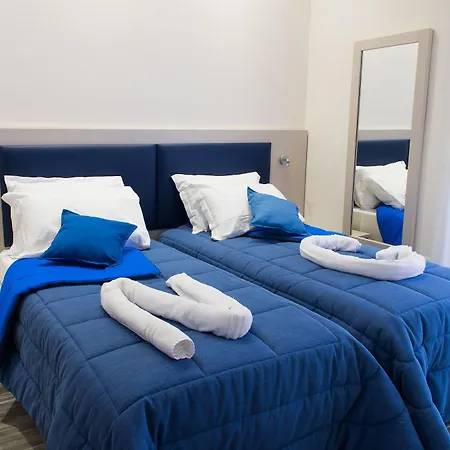 Napoli's Gold Guest house 3*