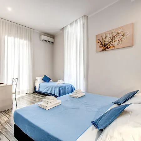 Napoli's Gold Guest house